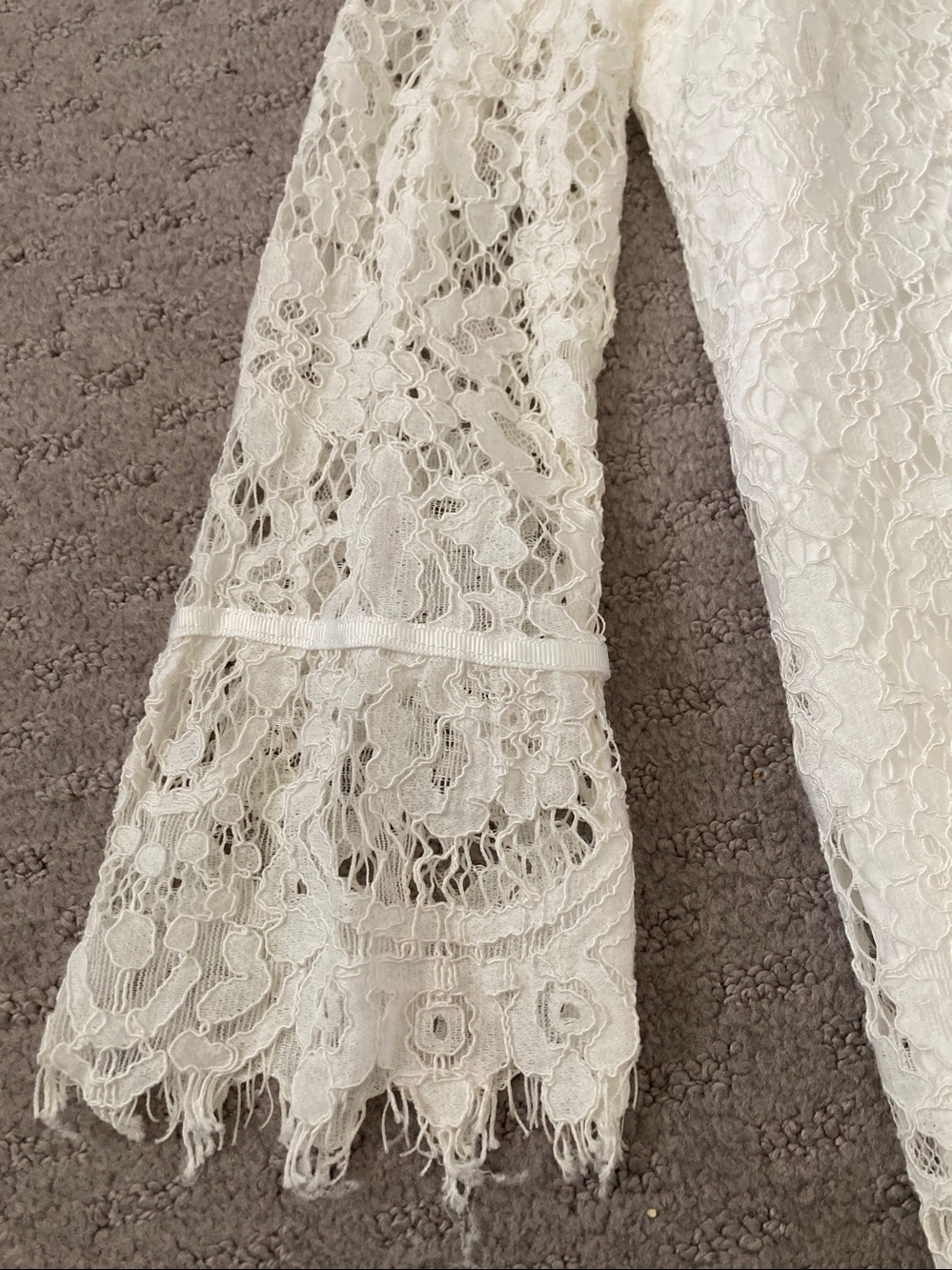 David's Bridal flower girl lace sheath dress, Sz 10. - Picture 4 of 10